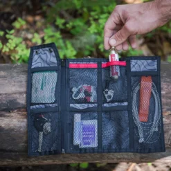 Blackburn Outpost Gereedschapstas 17 Blackburn Outpost Gereedschapstas -Aanbiedingen Rij Plezier Winkel 3510660 bbn outpost wrap frame bag black 7099767 lifestyle 3