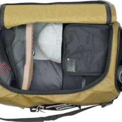 Evoc Duffeltas 60 L - Curry/Zwart -Aanbiedingen Rij Plezier Winkel 4250450725398 DUFFLE BAG 60 CURRY BLACK D5