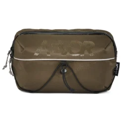AEVOR Bar Bag Stuurtas - Bewijs Olijfgoud -Aanbiedingen Rij Plezier Winkel AVR HBW 001 20093 AEVOR Bar Bag Proof Olive Gold 08 scaled