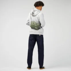 AEVOR Sacoche Bag - Matt Rip Moss -Aanbiedingen Rij Plezier Winkel AVR SHB 001 70079 AEVOR Sacoche Bag Matt Rip Moss 51 scaled